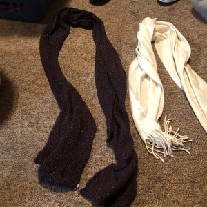 Two scarves group deal